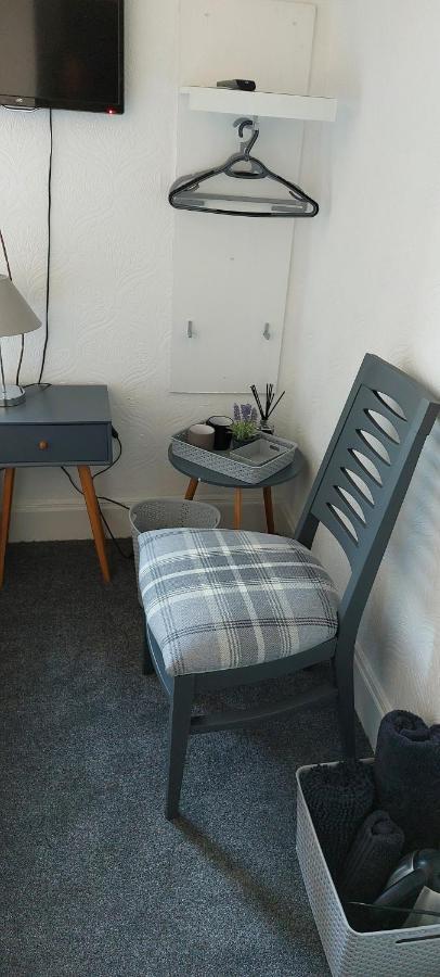 Riverbank Guesthouse Інвернесс Екстер'єр фото