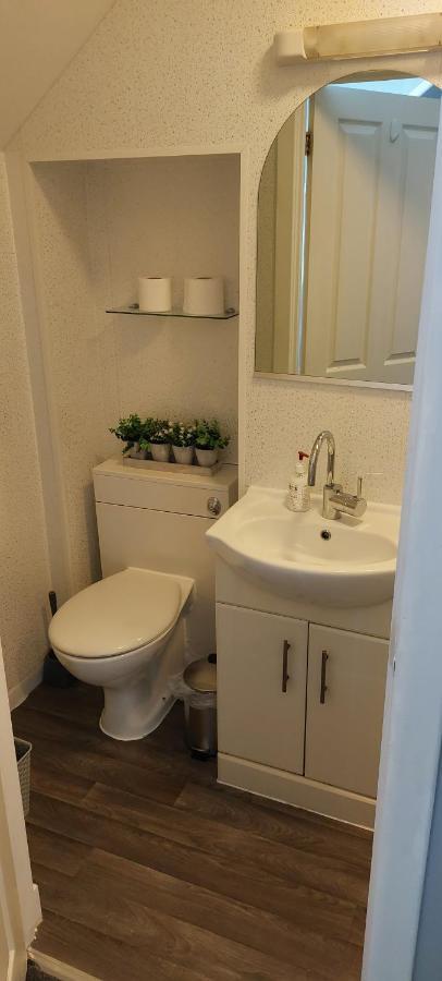 Riverbank Guesthouse Інвернесс Екстер'єр фото